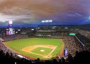 Extreme networks makes stadium-calibre Wi-Fi 6 solution available