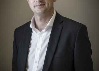 Schneider launches tool to evaluate the cost of servicing power systems