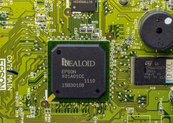 Schneider Electric and Elite Partner APT Deliver Data Centre Digital Transformation for Newcastle City Council