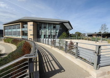 Case study: Wellcome Genome Campus UPS and PV system