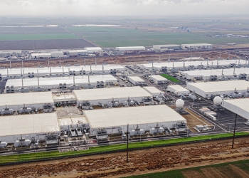 Caterpillar to launch project using hydrogen for power at data centre