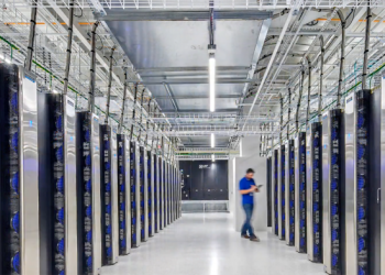 Legrand Group expands data centre service with the acquisition of USystems