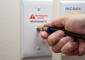 Extending connectivity in MDUs using MoCA Access technology