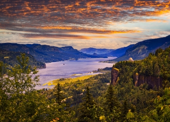 Bandwidth IG and Flexential bring dark fibre capacity to Oregon