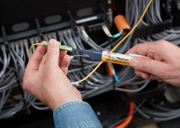 Fluke helps users make optimal fiber testing choices