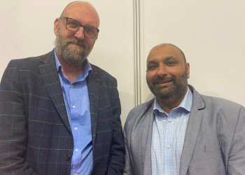 Internet service provider glides into partnership with virtualDCS