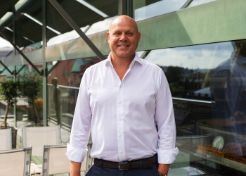 EcoDataCenter issues bonds to accelerate AI growth