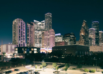 DE-CIX establishes sixth US Internet Exchange