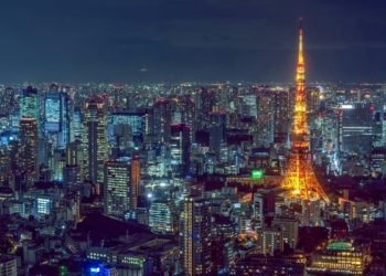 Spirent and Juniper Networks collaborate for first public UET test