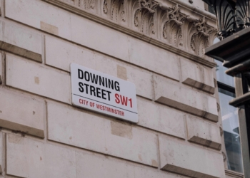 UK Chancellor urged to use AI for economic growth