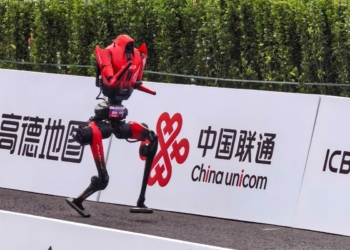 How 5G-A GigaUplink kept a robot half-marathon on track