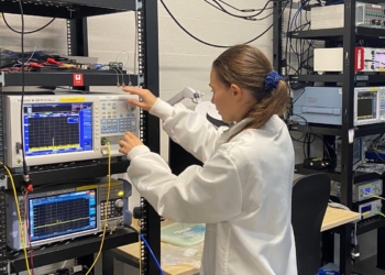Enlightra advances AI interconnects with Yokogawa
